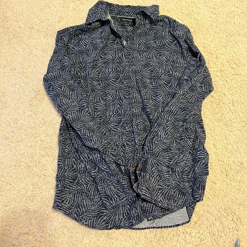 ⭐️2 For $15⭐️Nautica Slim Fit Button Down Shirt